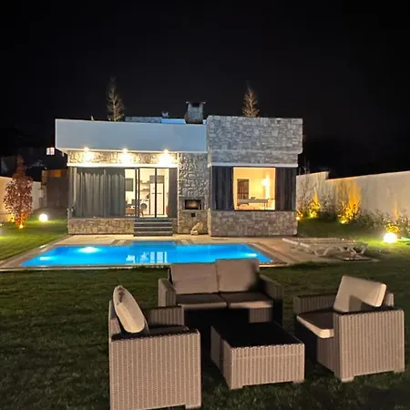 Jowa Villa